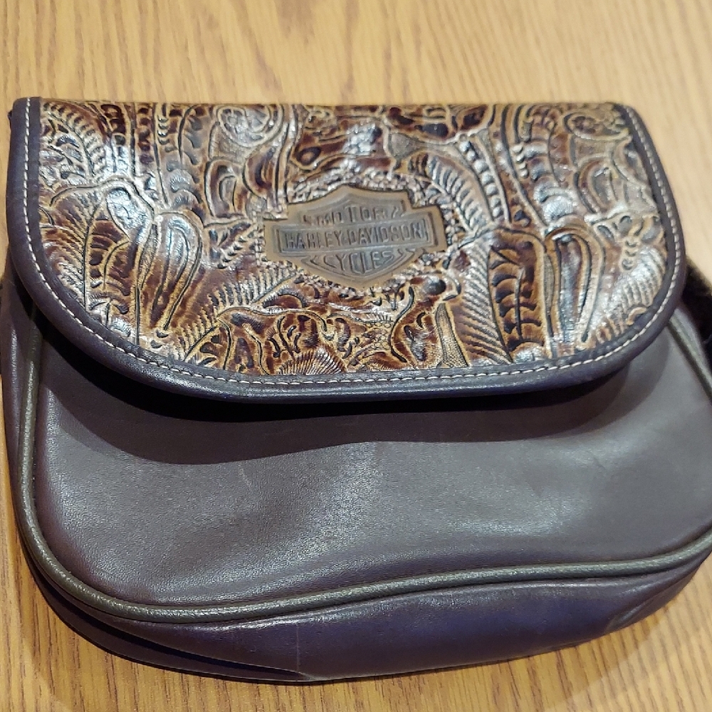 Harley- Davidson Motor Cycles brown purse 8"x7" strap 23.5"long, GC.